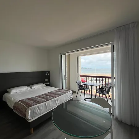 Residence Itxasoa - Appartements, Plage D'Hendaye Exterior photo